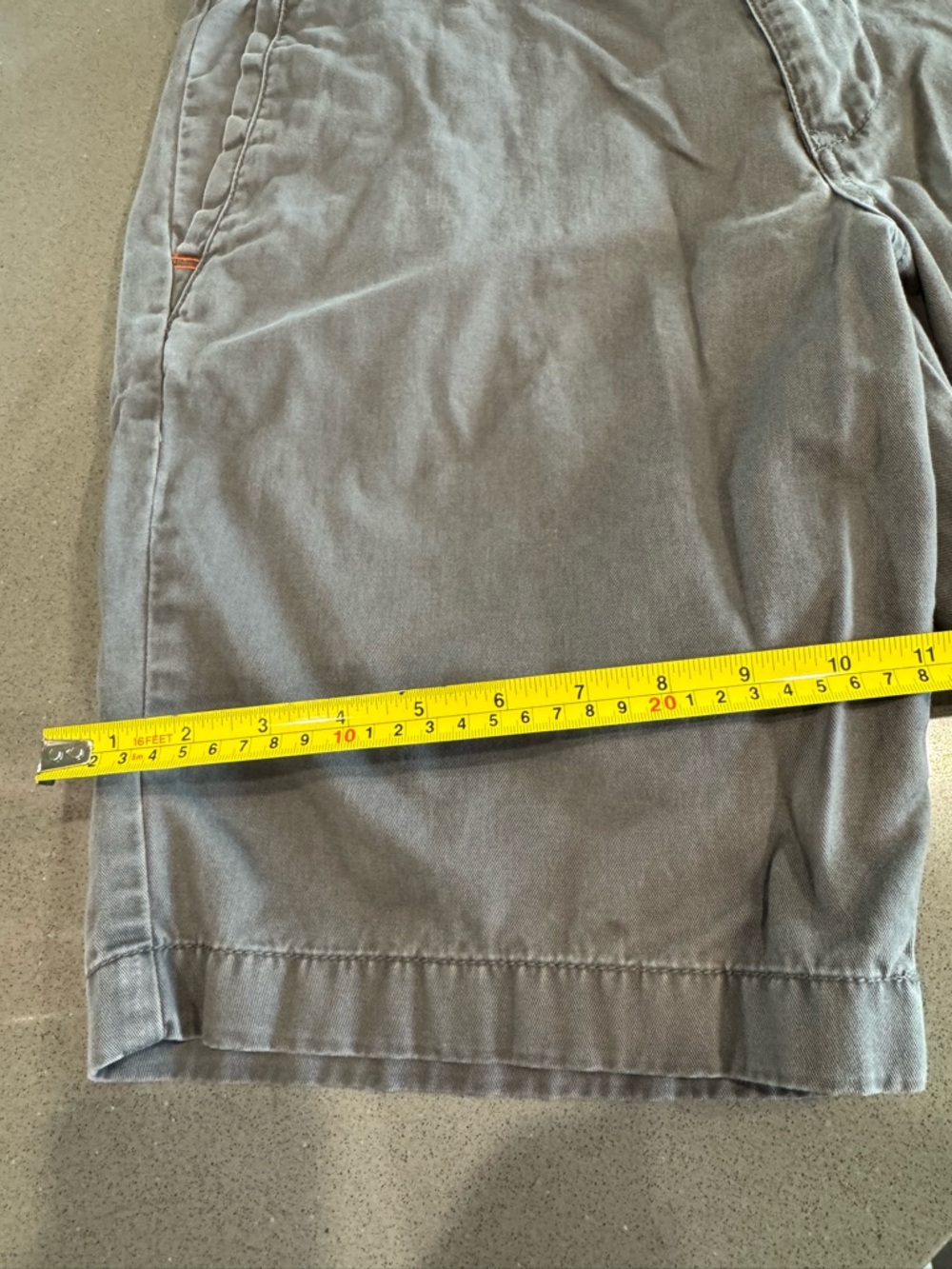 Tommy Bahama Men’s Relaxed Fit Chino Shorts - Size 36 - Picture 8 of 8